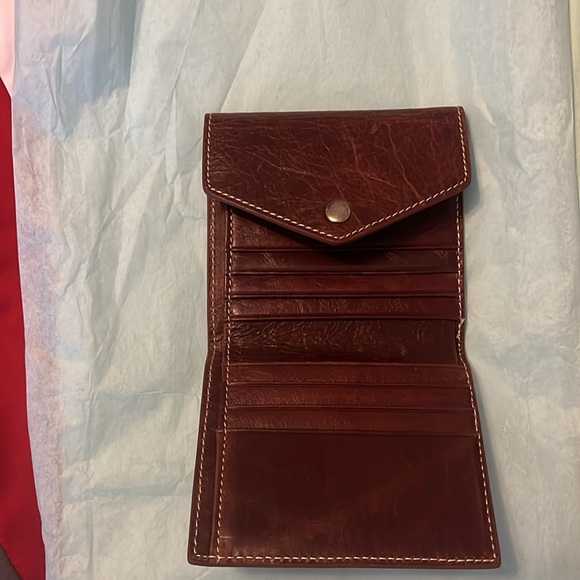 Borgasets Women Compact Wallet NWOT, RFID protection,leather, European style. - Picture 2 of 6